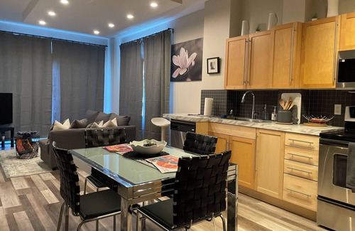 Downtown Edmonton Condo | Ice District 1-bedroom condo with fitness room and AC in Edmonton
