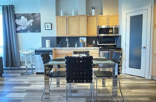 Downtown Edmonton Condo | Ice District 1-bedroom condo with fitness room and AC in Edmonton