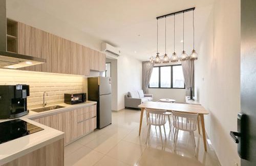 Kampung Sungai Nibong Apartment | Iconic Regency by Li