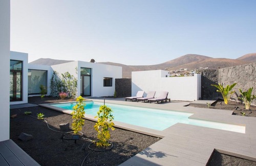 Conil Villa | ICONIC VILLA LANZAROTE