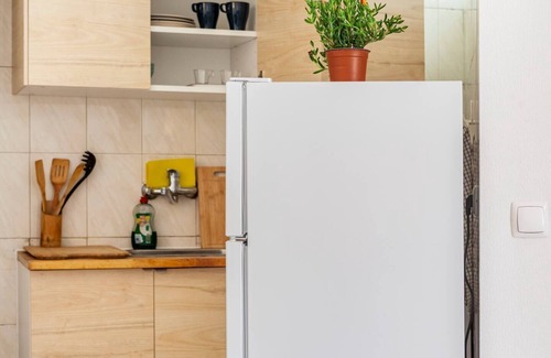 Linda-a-Velha Apartment | Ideal apartment for couple with child close to Belèm