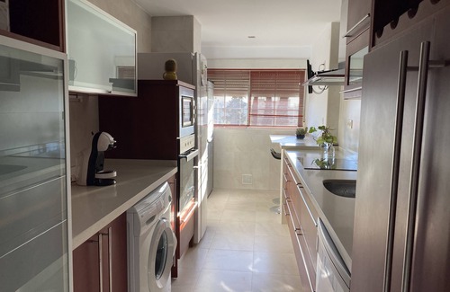 Cerrillo de Maracena Apartment | Ideal apartment for families right next to subway and bus.