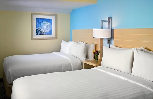 Chesterfield Hotel | Ideal Base in Chesterfield for St. Louis Exploration with Free Parking