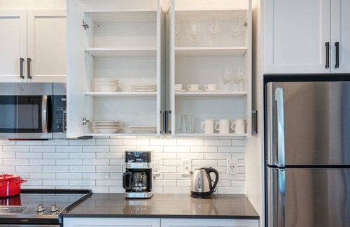 Downtown Boston Apartment | Ideal Downtown 1BR w/W/D, Doorman, near Chinatown T, by Blueground