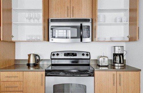 East Cambridge Apartment | Ideal East Cambridge 1BR w/W/D & Gym, steps from Train, by Blueground
