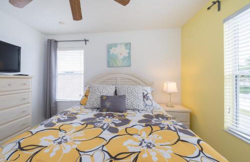 Legacy Park Villa | Ideal for Families - Arcade Gaming Room - South Facing Pool - Spa - Nr Disney - FREE Welcome Pack