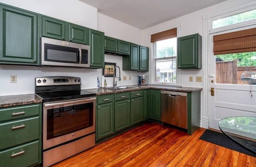 Tyler Park House | Ideal large vacation house for long weekend getaway or bourbon trail!