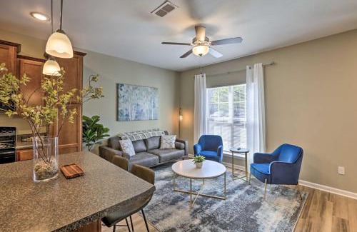Tallahassee Apartment | Ideally Located and Elegant Condo with Balcony!