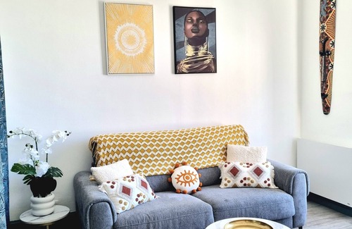 Saint-Etienne Apartment | Ideally located: train station, town center, shops!
