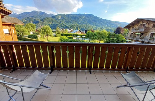 Samoens Apartment | Ideally located winter/summer - Large balcony - Fully equipped - Wifi Fibre