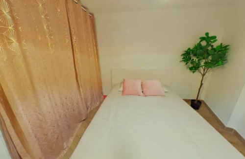 Sevran Apartment | IDF05 Superb cozy apartment CDG airport wifi 4 people
