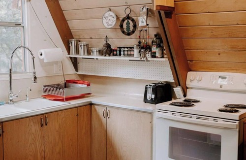 Idyllwild Cabin | Idyllcreek A-Frame - Hot Tub, Firepit, Seen in Sunset Mag & Neiman Marcus Holiday Book!