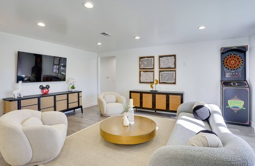 Hermosa Village House | Idyllic Anaheim Vacation Rental: 2 Mi to Disney!