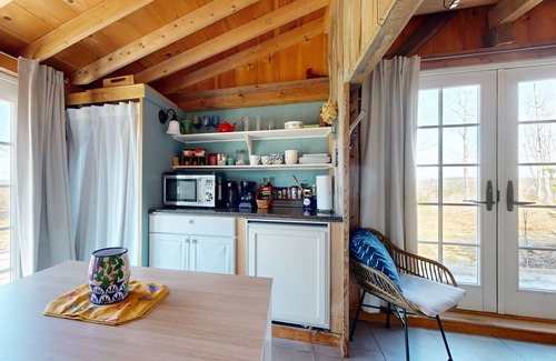 Edgecomb Apartment | Idyllic cottage on five acres with great harbor views, large deck, & firepit