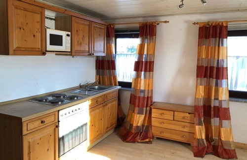 Hutthurm Apartment | Idyllic holiday home in high altitude in the Bavarian Forest, WiFi