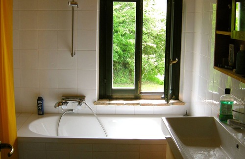 Ostra Apartment | idyllic house in beautiful countryside