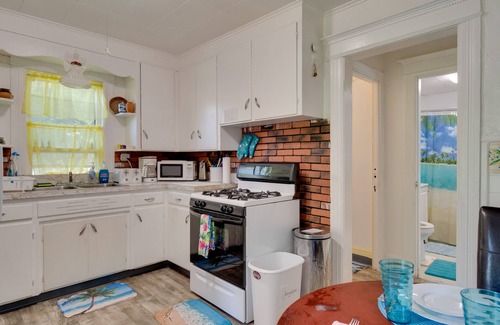 Rochester Apartment | Idyllic Rochester Apt w/Hot Tub: 2 Miles to Dtwn!