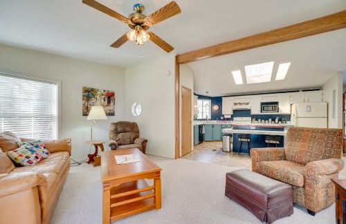 Monitor House | Idyllic Rock Island Home with Columbia River Views