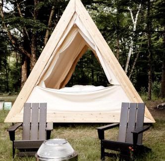 North Woodstock Other | Idyllic Safari Tent with Sauna and Amazing Views in North Woodstock, New Hampshire
