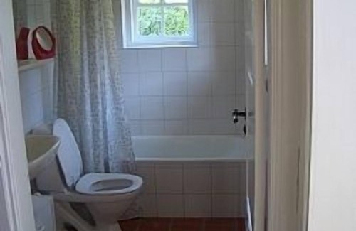 Humlebaek Cottage | Idyllic Thatched Cottage With Garden Overlooking The Sea, North Of Copenhagen