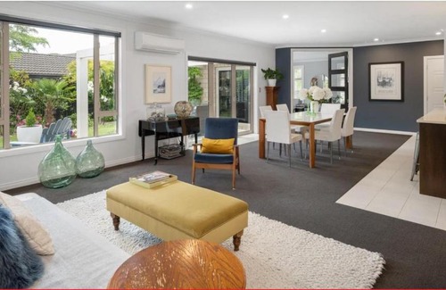 Picton House | Idyllic Tui