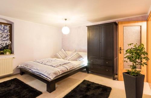 Pillnitz Apartment | Idyllische Ferienwohnung am Pillnitzer Schlosspark