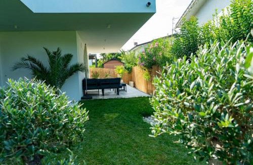 Bardolino Apartment | Idyllische Wohnung mit Garten und Pool