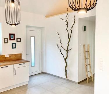 Sehestedt House | Idyllisches Ferienhaus mit Spielzimmer und Garten