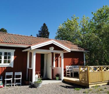 Solleron House | Idyllisk nybyggd stuga på Sollerön.