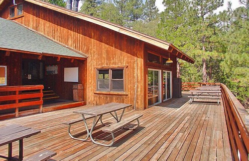 Idyllwild House | Idyllwild RV Resort - Caravan Park
