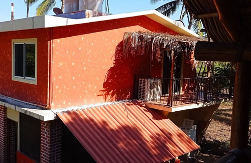 Boca de Iguanas Hotel | Iguana Loca - Apartments & Bungalows