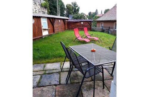 Reinhardtsdorf-Schoena House | II "Old School" Comfortable holiday residence