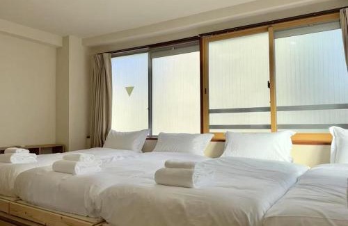 Higashiueno Apartment | Ikeda Ueno 501 Quad room Room