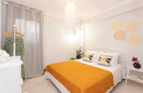 Pefkochori Apartment | Ikia Apartment Private garden and parking