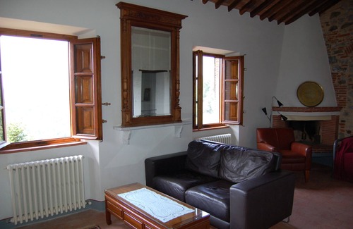 Pescaglia House | IL CAPRICCIO in the hamlet village of Celle dei Puccini. Tuscany as it was & is