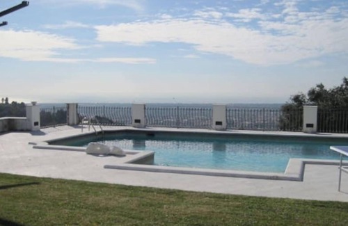 Pietrasanta Villa | Il Castello with a sea-view swimming pool