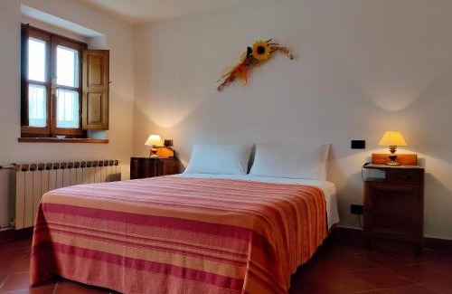 Fosdinovo Bed & Breakfast | Il Girasole