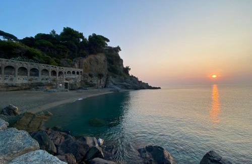 Albisola Superiore Apartment | Il mare in Piazza