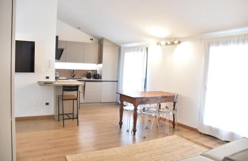 Lovere Apartment | Il riccio