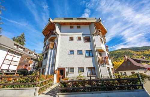 Bardonecchia Apartment | Il Rododendro (City Center)