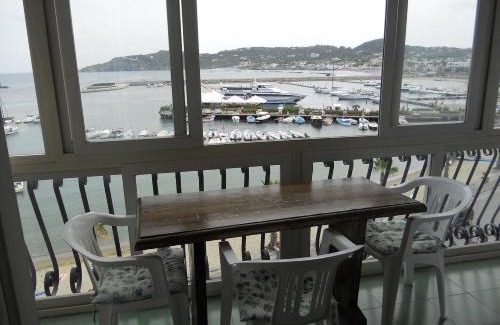 Forio Apartment | Il Torrione sul mare G1