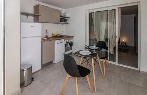 Perinet Apartment | ILET JADE
