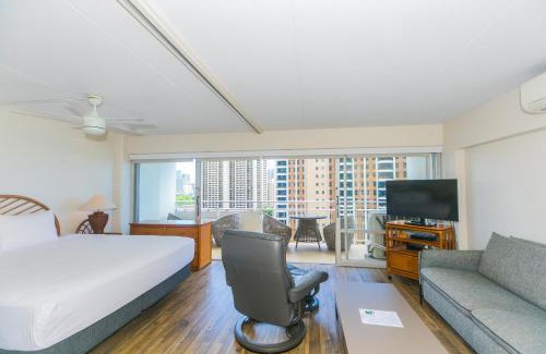 Waikiki Apartment | Ilikai Tower 1340 Lagoon View 1BR