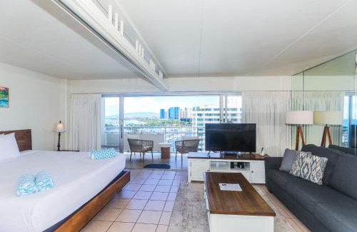 Waikiki Apartment | Ilikai Tower 1533 Yacht Harbor View 1BR