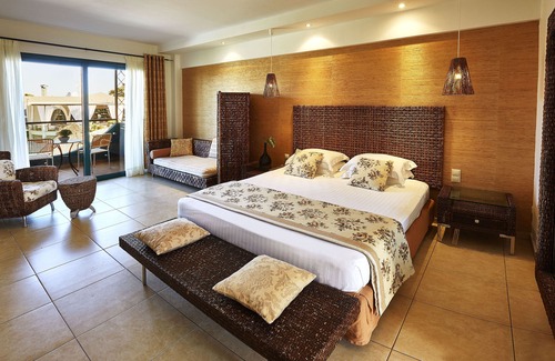 Ormos Prinou Hotel | Ilio Mare Resort Hotel