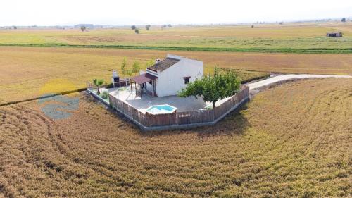 Deltebre House | Illa - Casa rural aislada con piscina y cerca playa de la Marquesa -Deltavacaciones