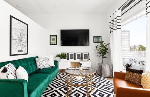 Edgehill Apartment | Illume 203