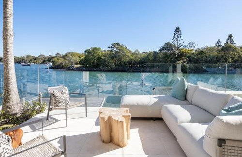 Noosa Heads House | Iluka, Luxurious Riverfront Retreat