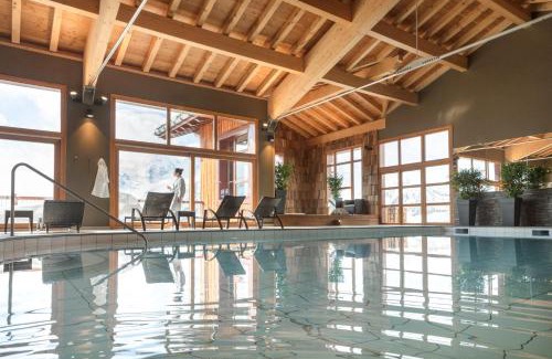 Les Eucherts Hotel | ILY Hotels & Spa La Rosiere
