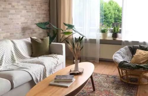 Aschach House | im Voraus bezahlen - neu renovierte 2 Zimmer Balkon und Parkplatz